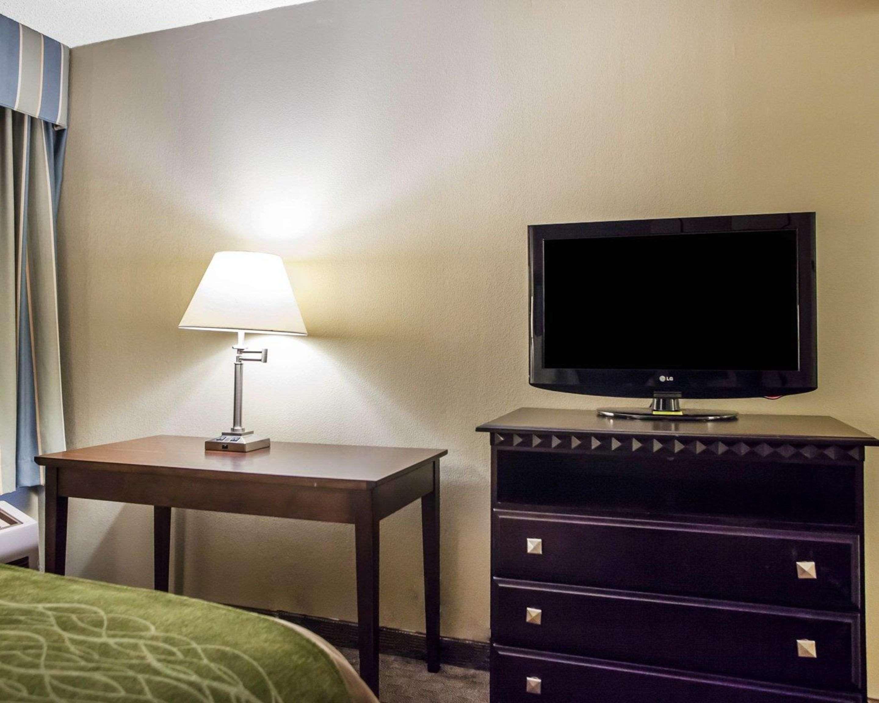 Comfort Inn Edison - New Brunswick Εξωτερικό φωτογραφία