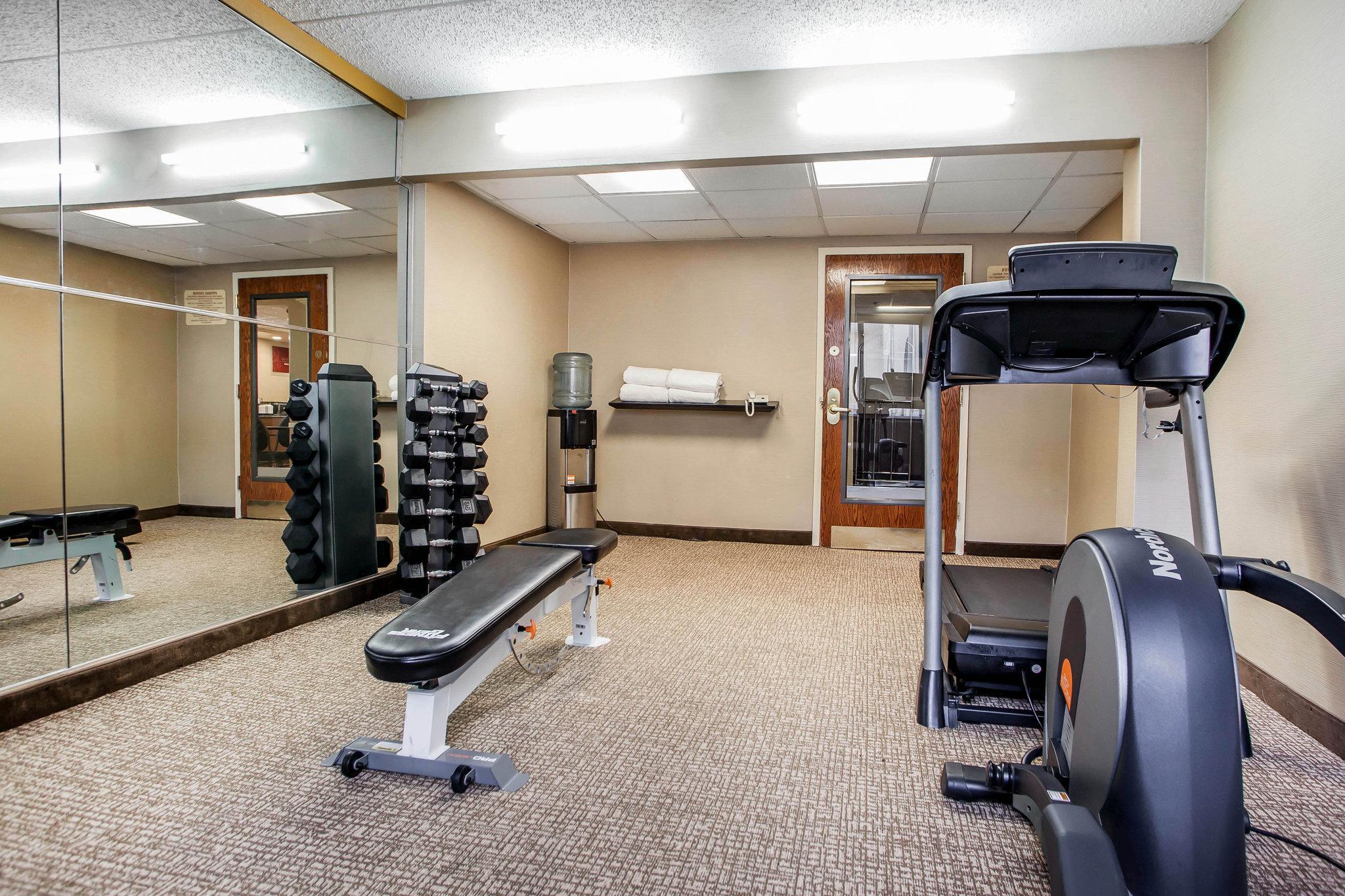 Comfort Inn Edison - New Brunswick Εξωτερικό φωτογραφία